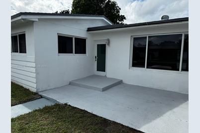 18700 NW 11th Rd - Photo 1