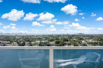 5700 Collins Ave #12G - Photo 1