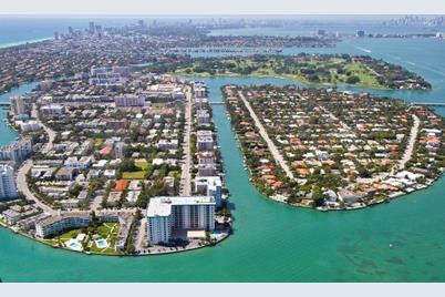 9700 E Bay Harbor Dr #301, Bay Harbor Islands, FL 33154 - Photo 1