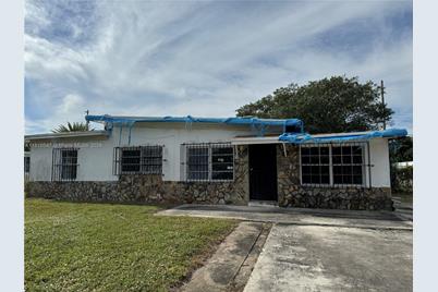 12140 NW 19th Ave - Photo 1