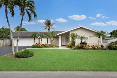 11405 SW 123rd Ter - Photo 1
