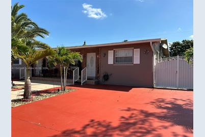 1907 SW 99th Ter #1-2, Miramar, FL 33025 - Photo 1