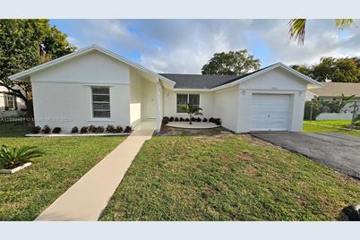 11224 SW 165th Ter, Miami, FL 33157 - Photo 1