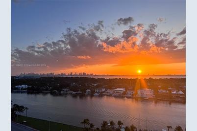 5401 Collins Ave #1229, Miami Beach, FL 33140 - Photo 1