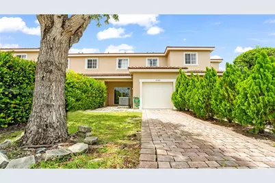 14088 SW 272nd St, Homestead, FL 33032 - Photo 1