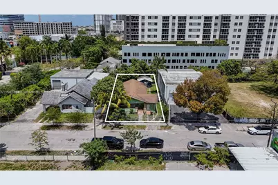 133 NE 24th St, Miami, FL 33137 - Photo 1