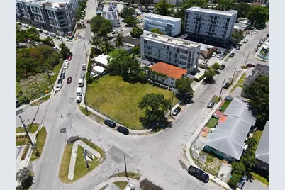 1510 NW 16 Te, Miami, FL 33125 - Photo 1