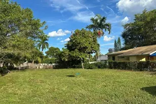 405 SW 4th Terrace, Hallandale Beach, FL 33009 - Photo 1
