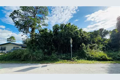 3303 Avenue J, Fort Pierce, FL 34947 - Photo 1