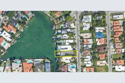 8826 Hawthorne Ave, Surfside, FL 33154 - Photo 1