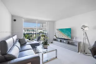 6039 Collins Ave, Miami Beach, FL 33140 - Photo 1