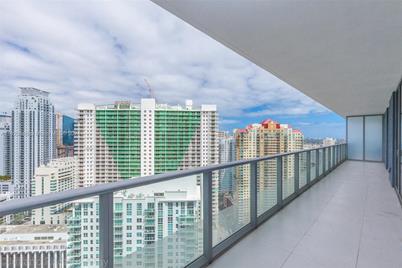 1300 Brickell Bay Dr #3208, Miami, FL 33131 - Photo 1