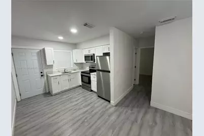 1539 NW 8th Ave #A, Fort Lauderdale, FL 33311 - Photo 1