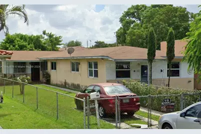 350 SW 17th Rd, Miami, FL 33129 - Photo 1