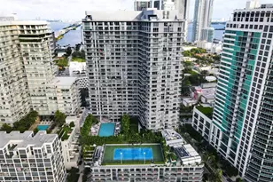121 NE 34th St, Miami, FL 33137 - Photo 1