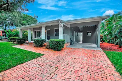 1008 SW 22nd St, Fort Lauderdale, FL 33315 - Photo 1