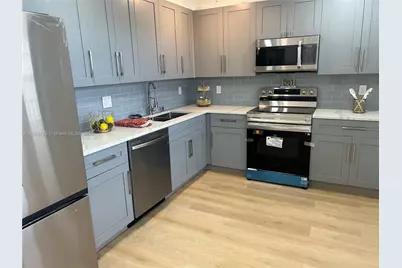 3499 Oaks Way #602, Pompano Beach, FL 33069 - Photo 1