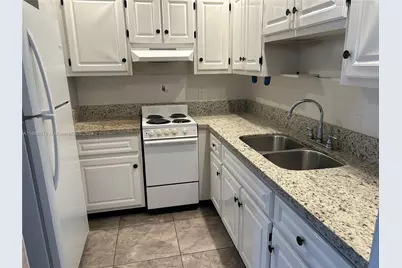 22 SE 3rd Ter #31, Dania Beach, FL 33004 - Photo 1