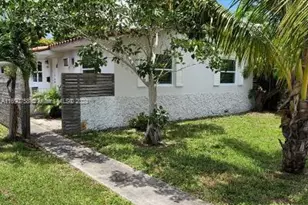 8960 NE 2nd Ave, El Portal, FL 33138 - Photo 1