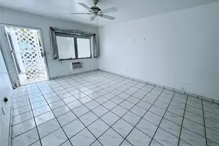 641 Espanola Way, Miami Beach, FL 33139 - Photo 1