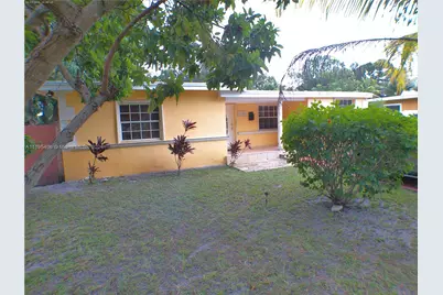 770 NE 140th St, North Miami, FL 33161 - Photo 1