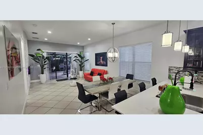 3218 W 97th Ter, Hialeah, FL 33018 - Photo 1