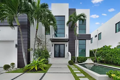2040 NE 121st Rd, North Miami, FL 33181 - Photo 1