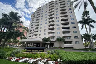 90 Edgewater Dr, Coral Gables, FL 33133 - Photo 1