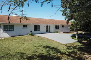 25420 SW 224th Ave, Homestead, FL 33031 - Photo 1