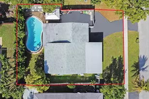 8121 NW 72nd Ave, Tamarac, FL 33321 - Photo 1