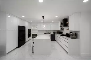571 Raven Ave, Miami Springs, FL 33166 - Photo 1