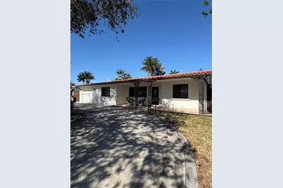 1101 NE 4th Ct, Hallandale Beach, FL 33009 - Photo 1