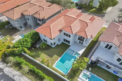 3527 Forest View Cir, Dania Beach, FL 33312 - Photo 1