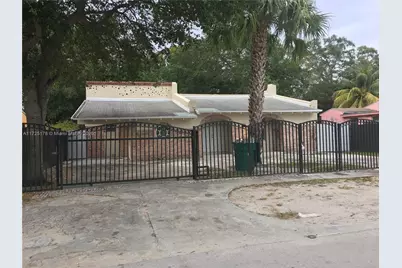 425 NE 162nd St #425, Miami, FL 33162 - Photo 1