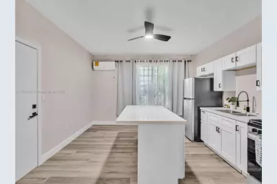 1018 Euclid Ave #2, Miami Beach, FL 33139 - Photo 1