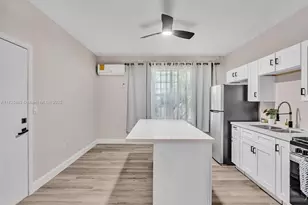 1018 Euclid Ave, Miami Beach, FL 33139 - Photo 1