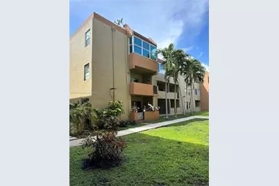 6070 W 18th Ave #215, Hialeah, FL 33012 - Photo 1