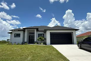 1320 NE 14th Ave, Cape Coral, FL 33909 - Photo 1