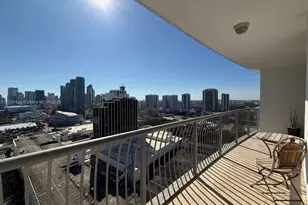 1750 N Bayshore Dr, Miami, FL 33132 - Photo 1