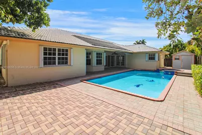 13850 SW 153rd Pl, Miami, FL 33196 - Photo 1
