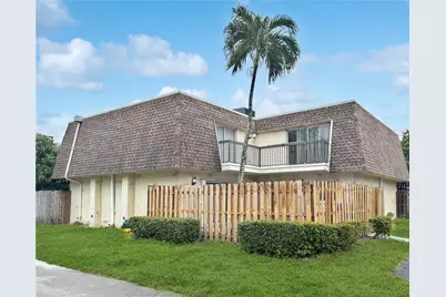 8212 SW 23rd Ct #18D, North Lauderdale, FL 33068 - Photo 1