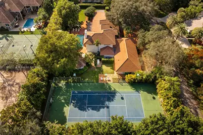 5922 SW 105th St, Pinecrest, FL 33156 - Photo 1