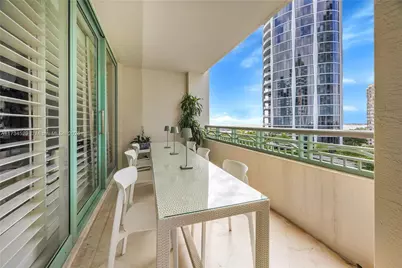 3400 SW 27th Ave #704, Miami, FL 33133 - Photo 1