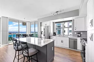 7910 Harbor Island Dr, North Bay Village, FL 33141 - Photo 1