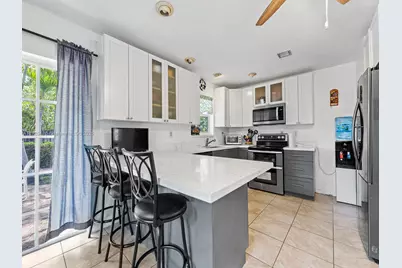 9350 SW 165th St, Palmetto Bay, FL 33157 - Photo 1