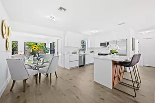 299 NE 28th St, Boca Raton, FL 33431 - Photo 1