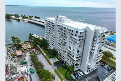 150 SE 25th Rd #8E, Miami, FL 33129 - Photo 1