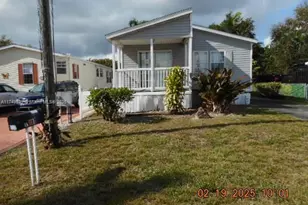 1901 SW 87th Terrace, Davie, FL 33324 - Photo 1