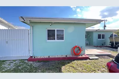 5224 Fletcher St #A, Hollywood, FL 33021 - Photo 1