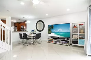 837 NW 208th Dr, Pembroke Pines, FL 33029 - Photo 1